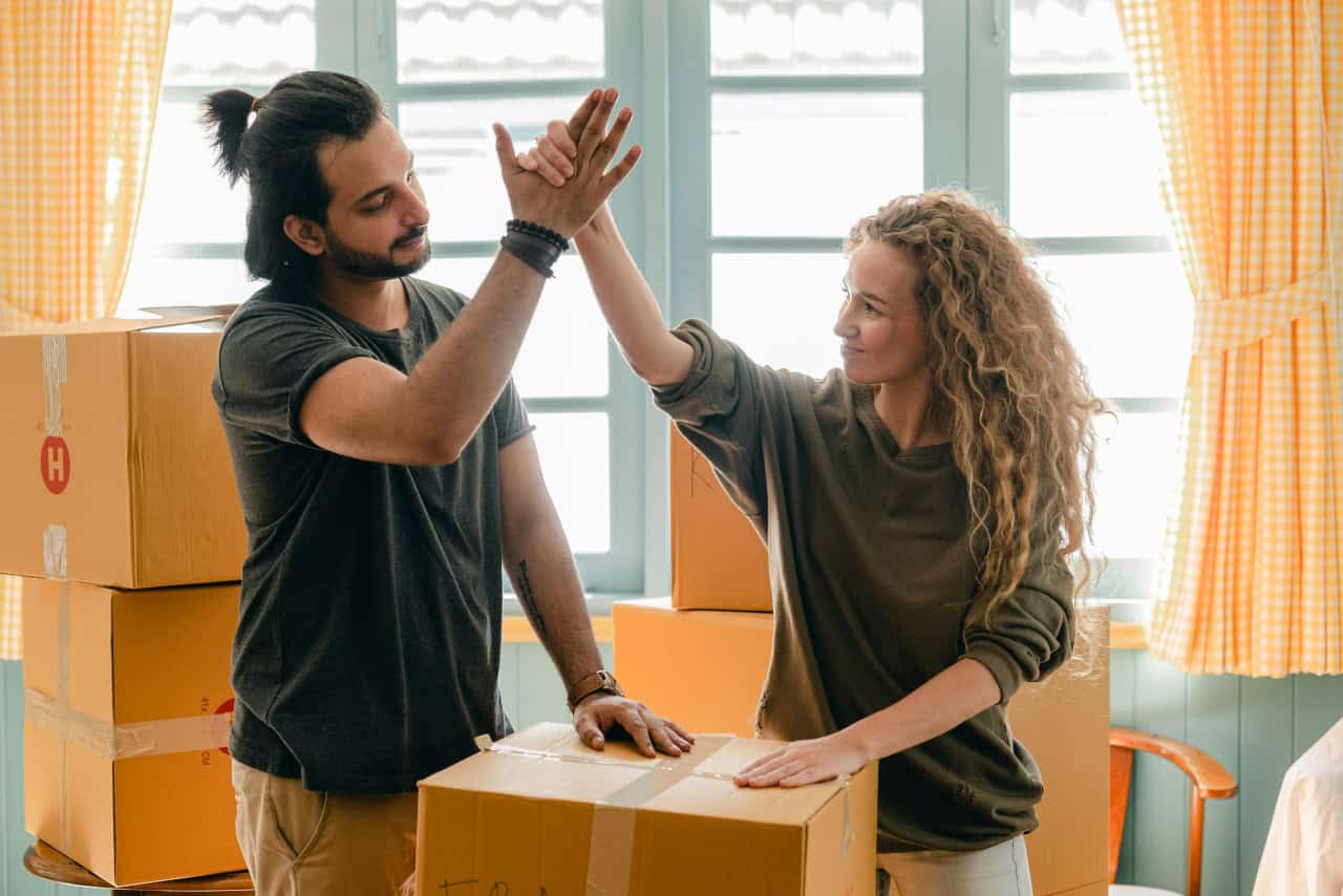 How to Plan a Green Move: Eco-Friendly Packing and Transportation Tips
