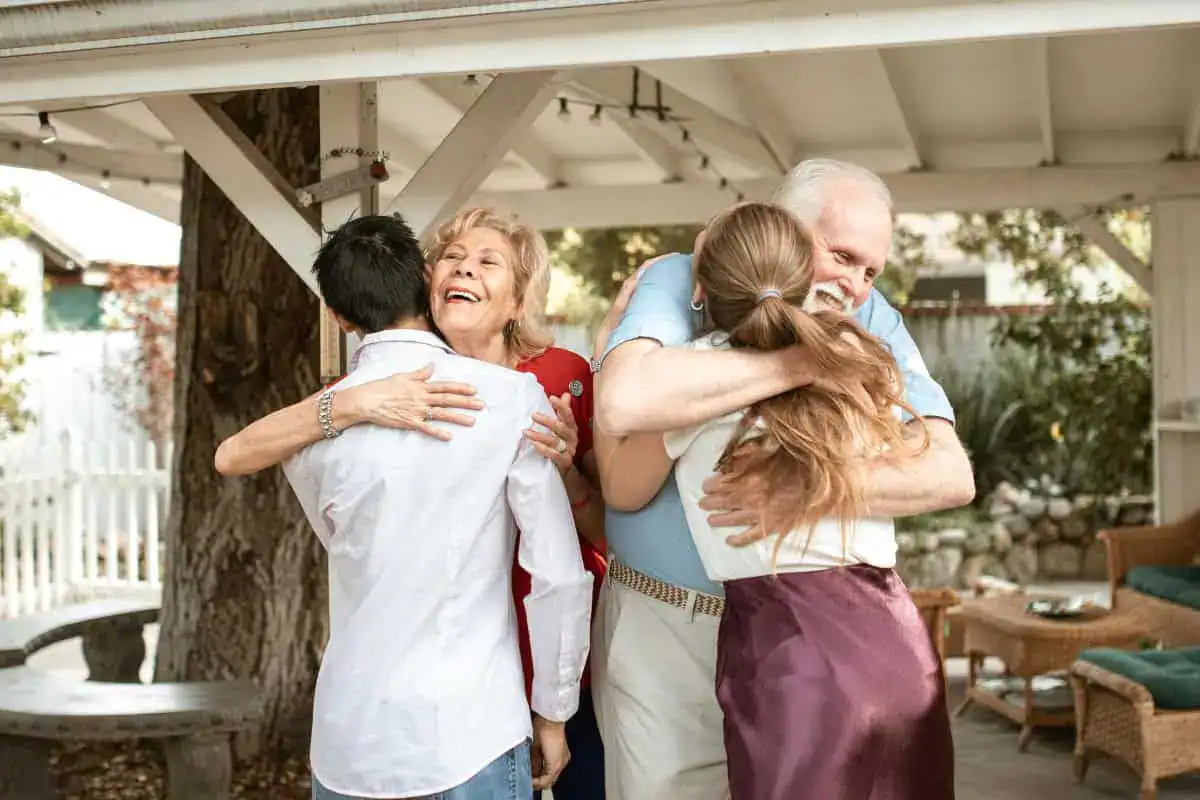 Tips for Helping Your Senior Loved One Move