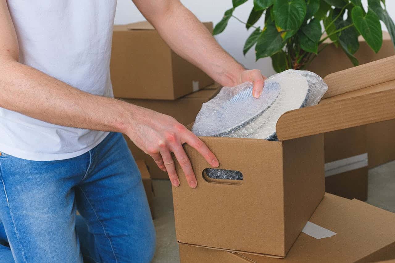 Packing specialty kitchenware for your Wyomissing home